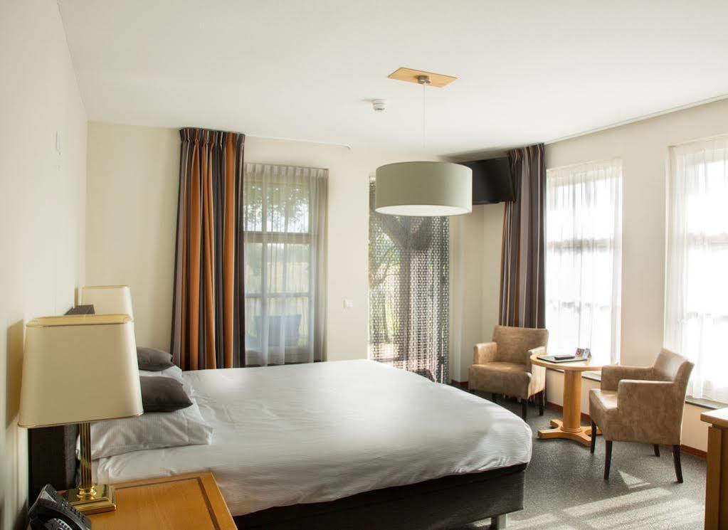 Hof 's Gravenmoer Hotel 3*